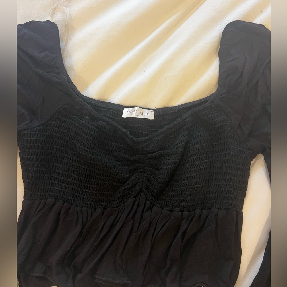 Vestique black top - Picture 3 of 3